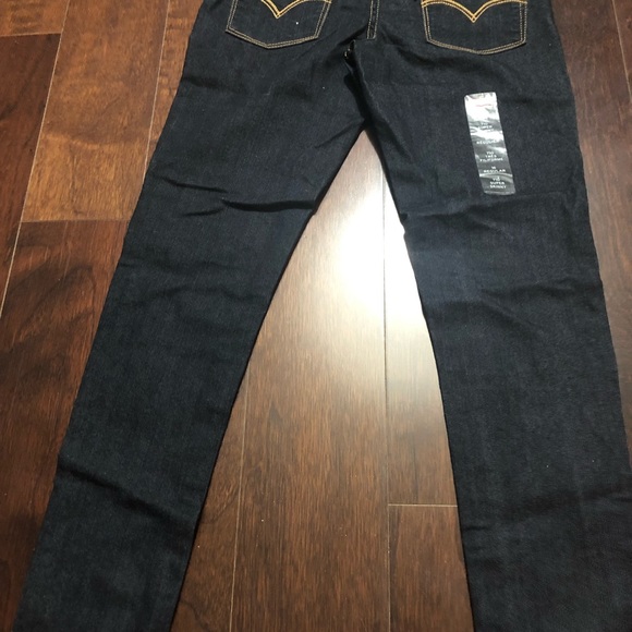 Jeans - Picture 2 of 4